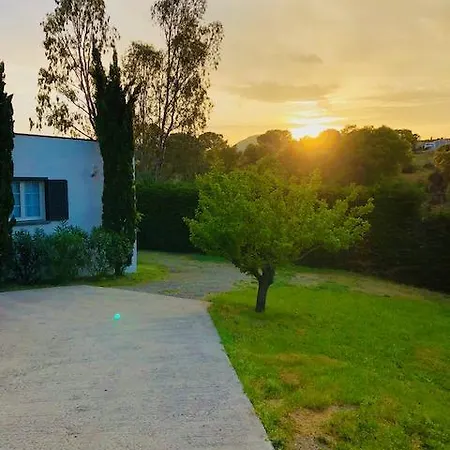 Oliera Holiday home *