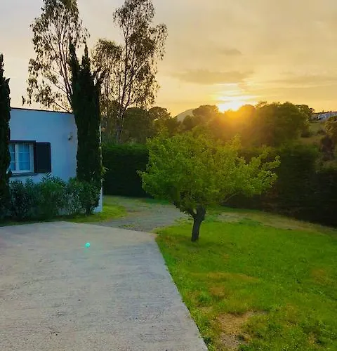 Oliera Holiday home *